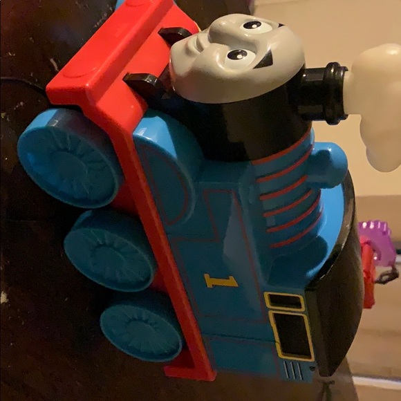 Thomas train - Picture 3 of 3
